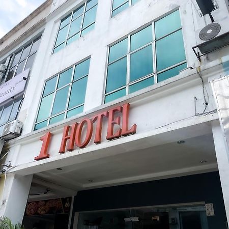 1 Hotel Taman Connaught Куала-Лумпур Экстерьер фото