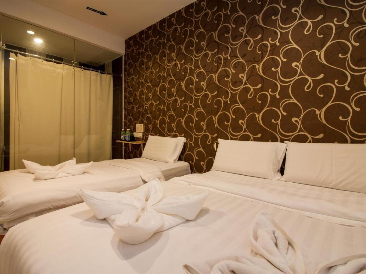 1 Hotel Taman Connaught Куала-Лумпур Экстерьер фото