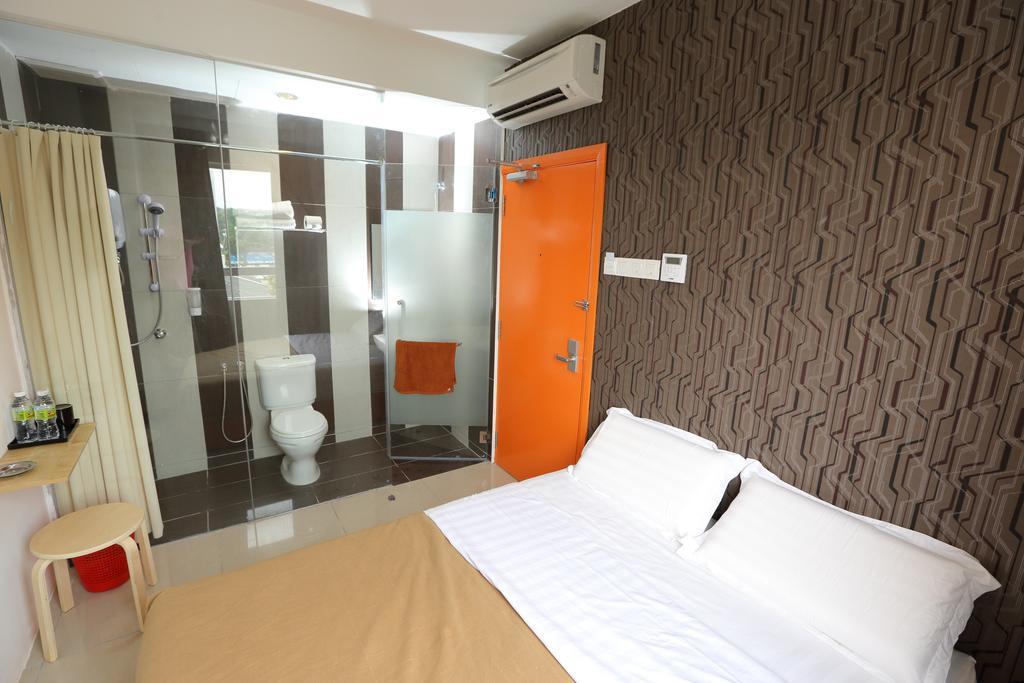 1 Hotel Taman Connaught Куала-Лумпур Экстерьер фото